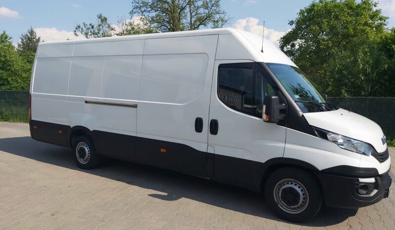 Iveco Daily Dostawczy full