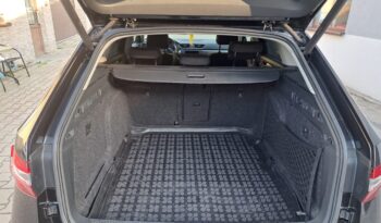 Skoda Superb full