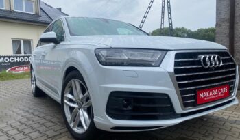 Audi Q7 full