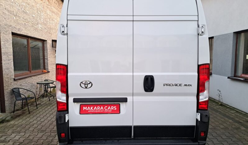 Toyota Proace full
